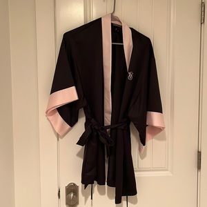 VS Robe
